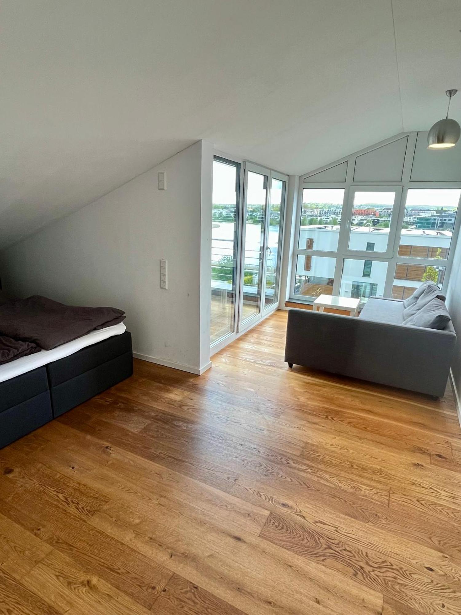 Haus Mit Panoramablick Auf Den Phoenixsee Dortmund Buitenkant foto