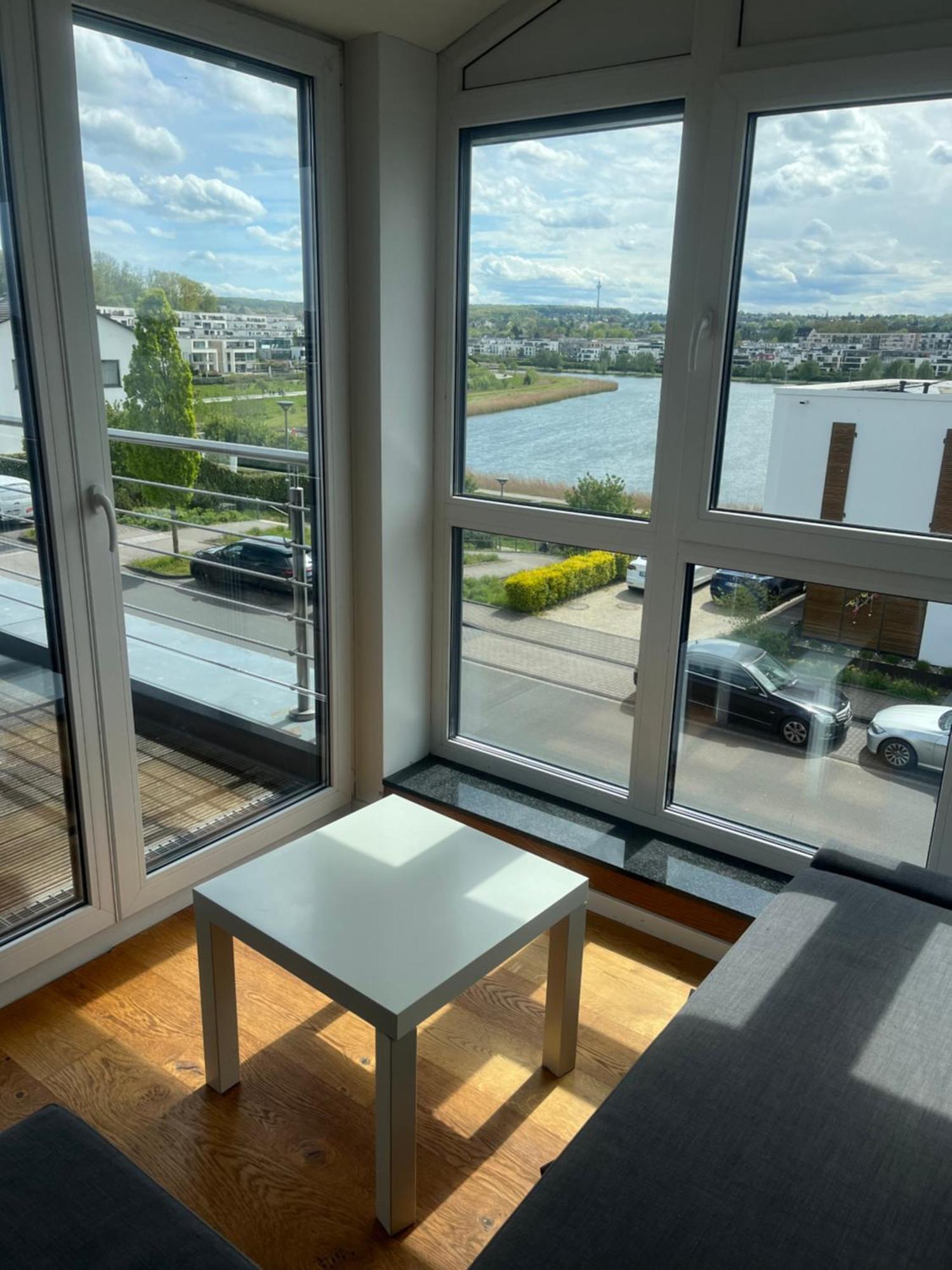 Haus Mit Panoramablick Auf Den Phoenixsee Dortmund Buitenkant foto